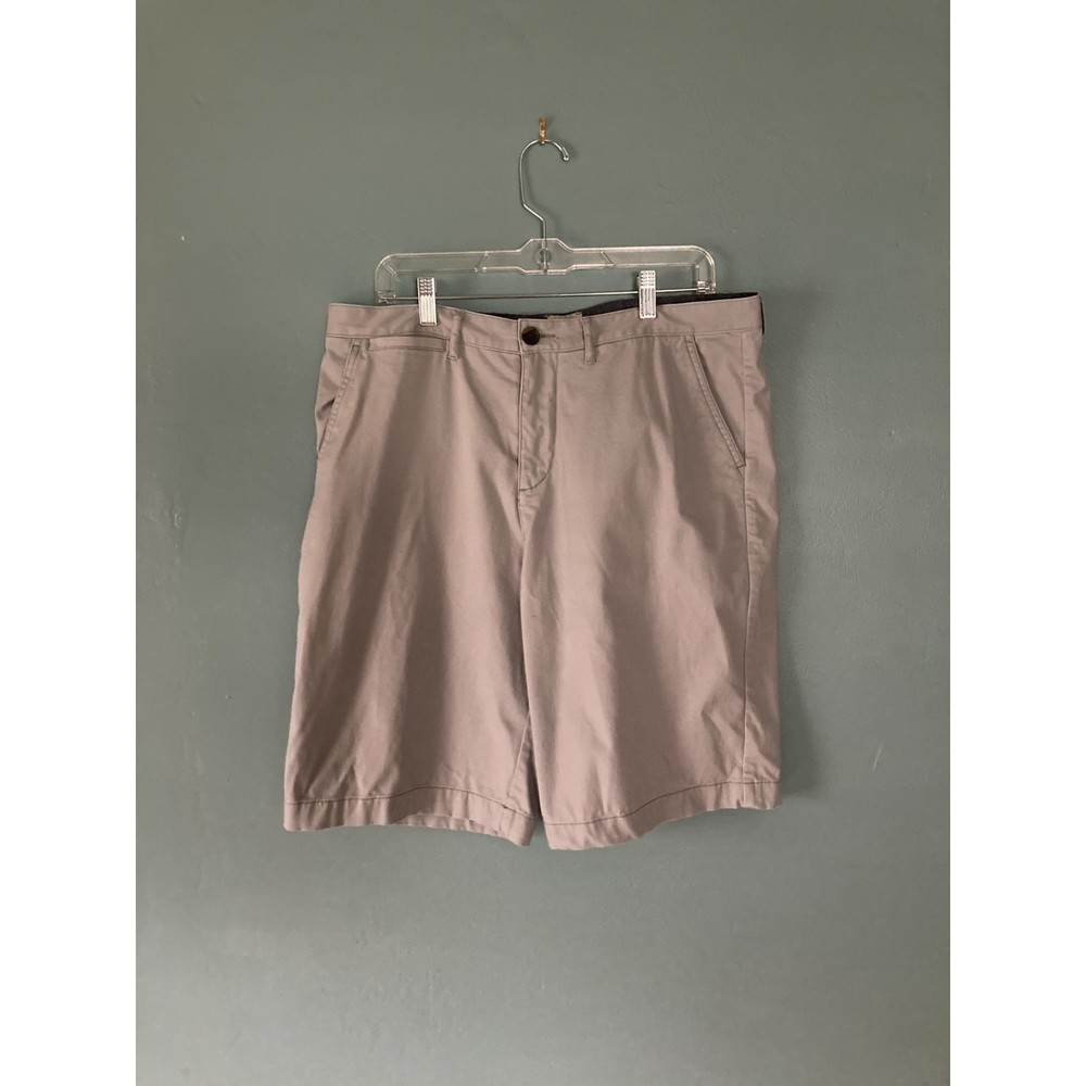 Jachs men's gray flat front shorts size 36